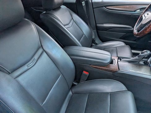 Used 2019 Cadillac XTS Luxury image 9