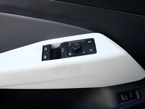 Used 2021 Volkswagen ID.4 1st Edition image 32