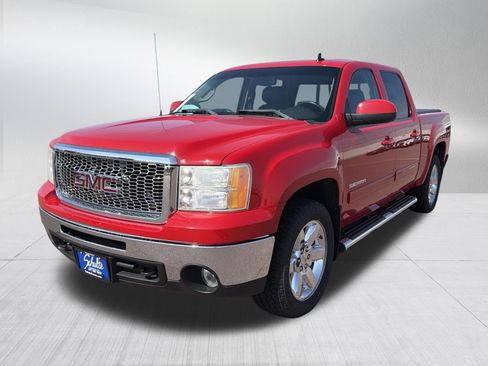 Used 2013 GMC Sierra 1500 SLT w/ SLT Convenience Package AWD/4WD image 3