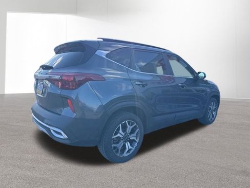 Certified 2023 Kia Seltos EX AWD/4WD image 7