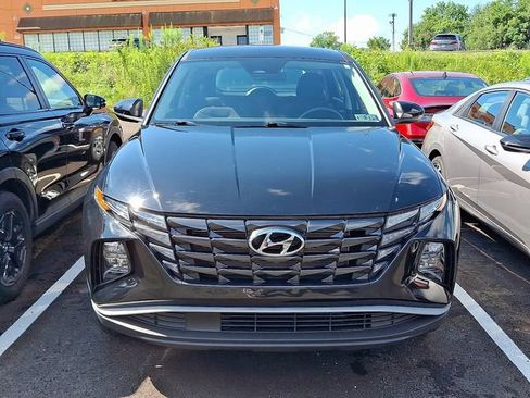 Used 2024 Hyundai Tucson SE AWD/4WD image 2