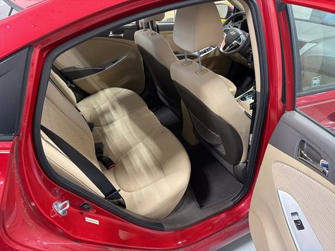 Used 2013 Hyundai Accent GLS w/ Premium Pkg image 20