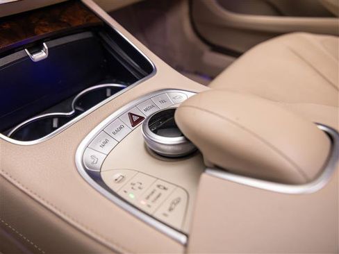 Used 2014 Mercedes-Benz S 550 Sedan image 24