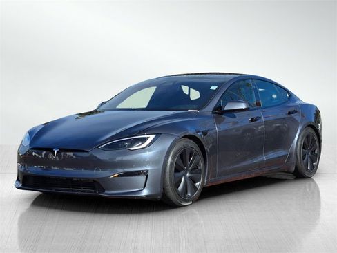 Used 2022 Tesla Model S image 8