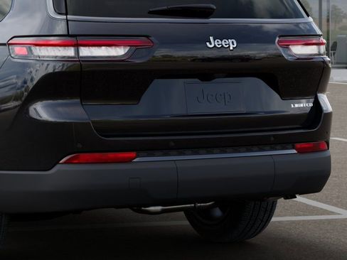 New 2026 Jeep Grand Cherokee L Limited image 13