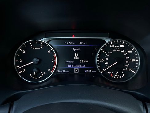 Used 2025 Nissan Altima 2.5 SR image 35