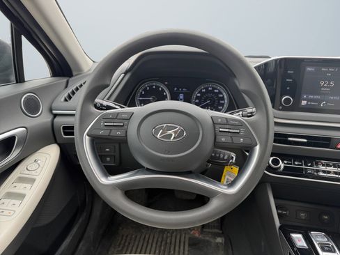 Used 2023 Hyundai Sonata SE image 14