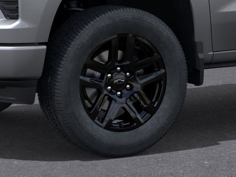 New 2026 Chevrolet Silverado 1500 Custom w/ LPO, Dark Essentials Package image 9