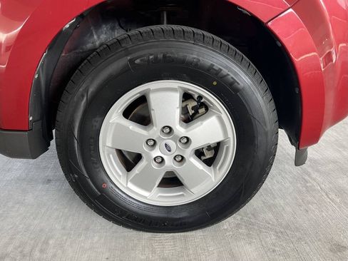 Used 2009 Ford Escape XLS AWD/4WD image 23