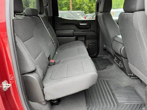 Used 2021 Chevrolet Silverado 1500 Custom Trail Boss w/ LPO, Dark Essentials Package AWD/4WD image 13