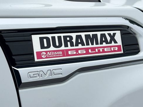 Used 2020 GMC Sierra 2500 SLT w/ Technology Package image 39