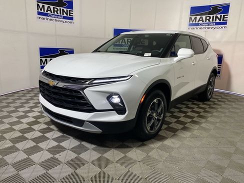 Used 2023 Chevrolet Blazer LT FWD image 14