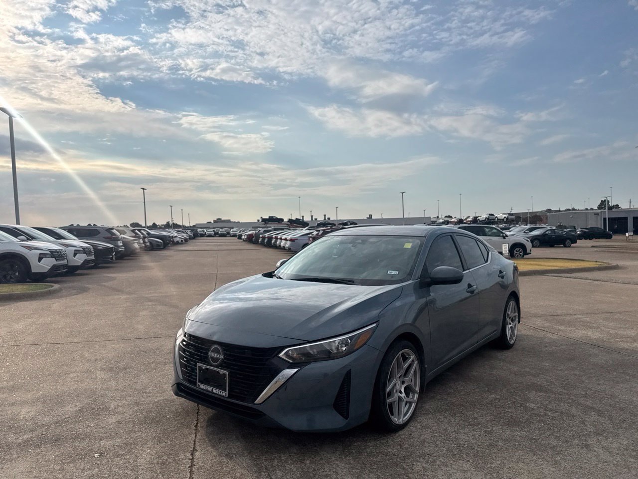 Certified 2024 Nissan Sentra SV w/ All-Weather Package FWD image 9