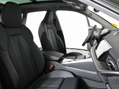 New 2025 Audi Q5 Premium Plus w/ Premium Plus image 23