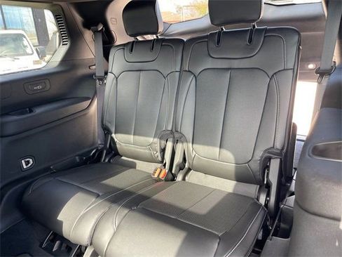 New 2025 Jeep Grand Cherokee L Limited w/ Luxury Tech Group II image 22