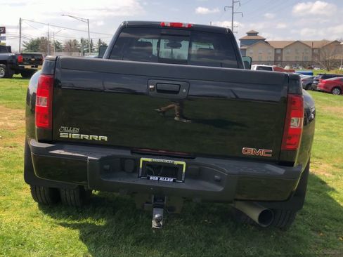 Used 2013 GMC Sierra 3500 Denali image 6