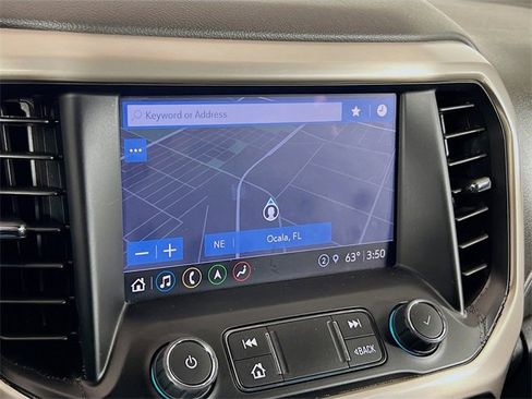 Used 2022 GMC Acadia Denali w/ Denali Ultimate Package image 13