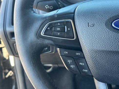 Used 2017 Ford Focus SEL w/ Cold Weather Package image 24