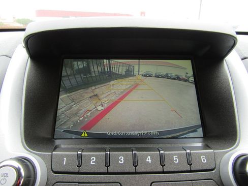 Used 2016 GMC Terrain SLT FWD image 17