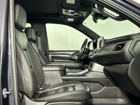 Used 2023 Chevrolet Tahoe LT w/ LT Signature Plus Package image 10