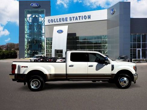 Certified 2019 Ford F350 King Ranch w/ King Ranch Ultimate Package image 5