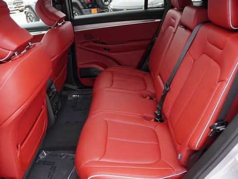 Used 2024 Jeep Wagoneer Launch Edition image 17