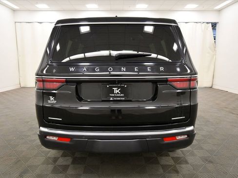 Used 2022 Jeep Wagoneer Series III image 6