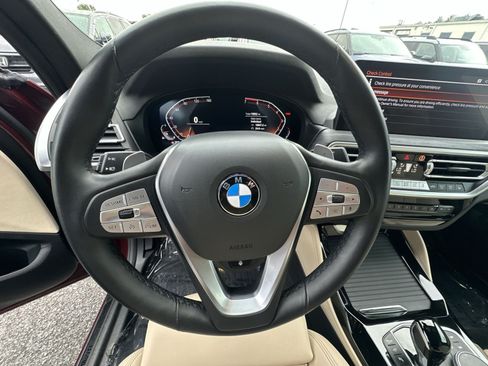 Used 2025 BMW X4 xDrive30i w/ Premium Package AWD/4WD image 24