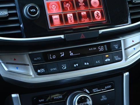 Used 2013 Honda Accord EX-L image 16