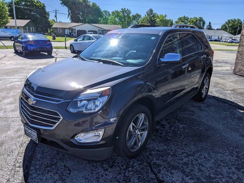 Used 2016 Chevrolet Equinox LTZ w/ Enhanced Convenience Package FWD image 7