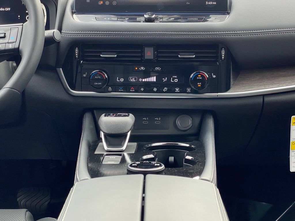 New 2026 Nissan Rogue Platinum w/ Platinum Premium Package AWD/4WD image 26