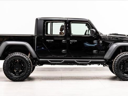 Used 2026 Jeep Gladiator Sport image 7