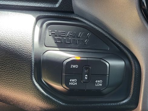 Used 2026 RAM 2500 Big Horn AWD/4WD image 25