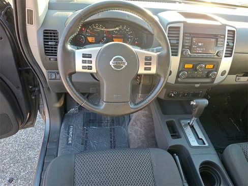 Used 2017 Nissan Frontier SV w/ SV Value Truck Package image 11