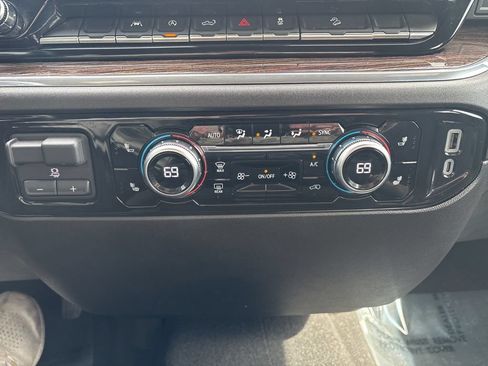 Used 2024 GMC Sierra 1500 Elevation AWD/4WD image 29
