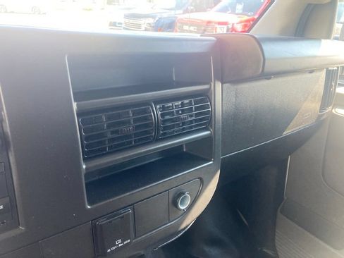 Certified 2025 Chevrolet Express 2500 w/ Driver Convenience Package RWD image 29