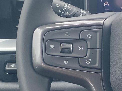 New 2026 Chevrolet Silverado 3500 High Country w/ High Country Premium Package AWD/4WD image 9