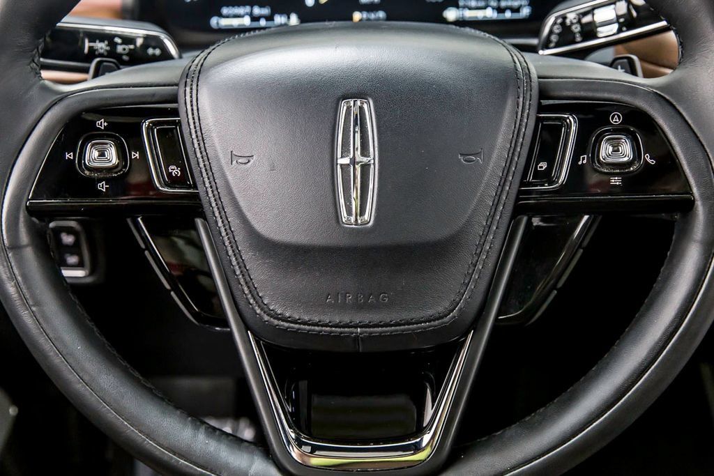 Used 2020 Lincoln Aviator Reserve w/ Equipment Group 202A AWD/4WD image 27