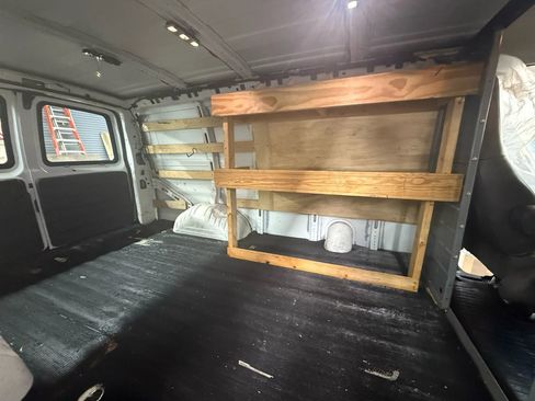 Used 2016 GMC Savana 2500 image 14