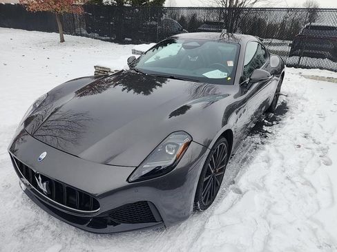 Used 2024 Maserati GranTurismo Modena image 1