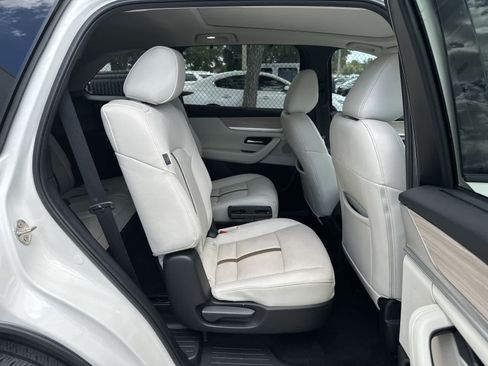 Used 2026 MAZDA CX-90 Plug-In Hybrid w/ Premium Plus AWD/4WD image 19