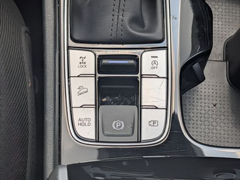 Used 2025 Hyundai Tucson SEL AWD/4WD image 28