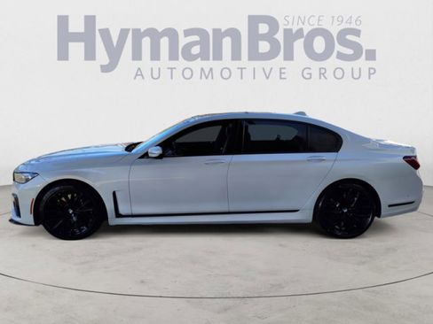 Used 2022 BMW 750i xDrive w/ Executive Package AWD/4WD image 6