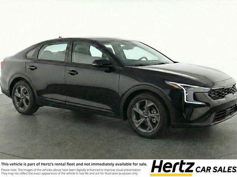Used 2025 Kia K4 LXS FWD image 1