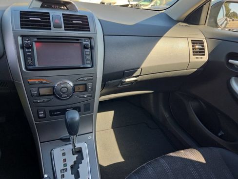 Used 2013 Toyota Corolla S w/ Premium Complete Pkg FWD image 14