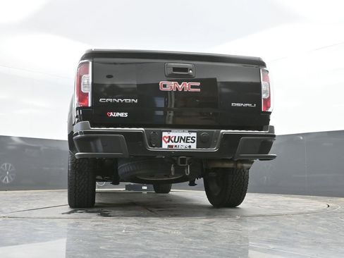 Used 2020 GMC Canyon Denali AWD/4WD image 38