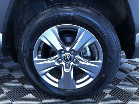 Certified 2025 Toyota RAV4 LE AWD/4WD image 16