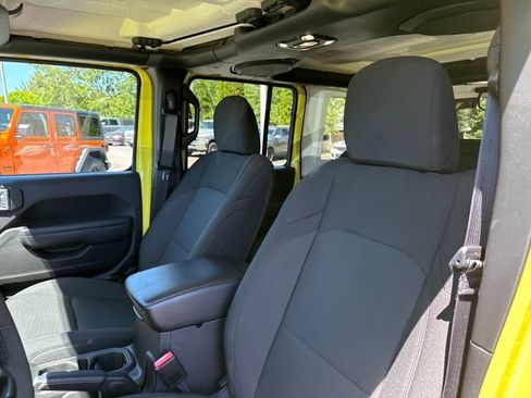 Used 2023 Jeep Wrangler Unlimited w/ 8.4" Radio Group AWD/4WD image 23