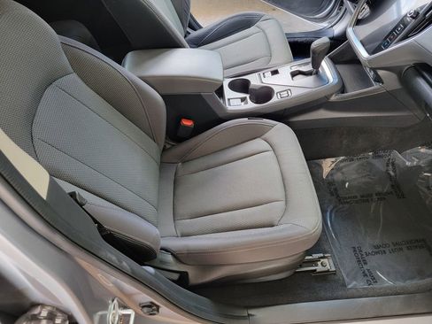 Used 2024 Subaru Crosstrek 2.0i Premium image 13