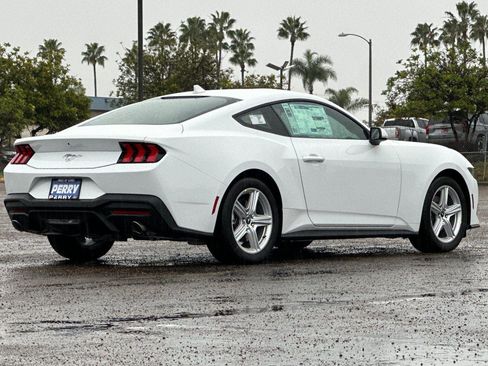 New 2026 Ford Mustang Coupe image 4